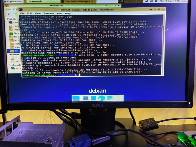 debian%20header